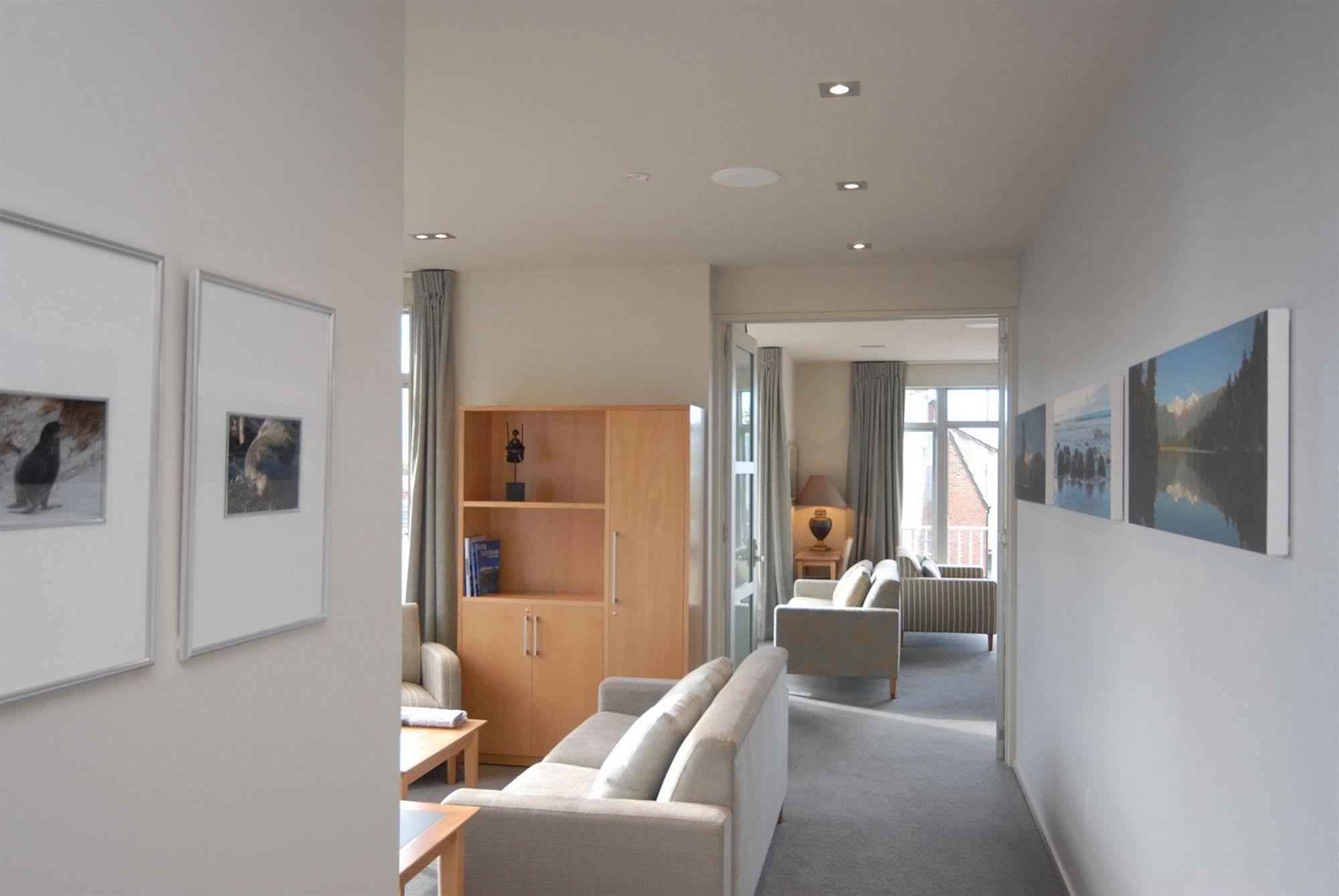 Bluestone On George 5*